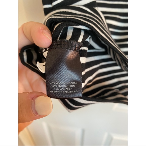 Off-the-shoulder striped top - Picture 3 of 3